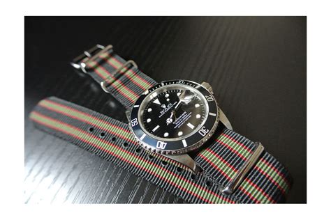 james bond nato strap goldfinger